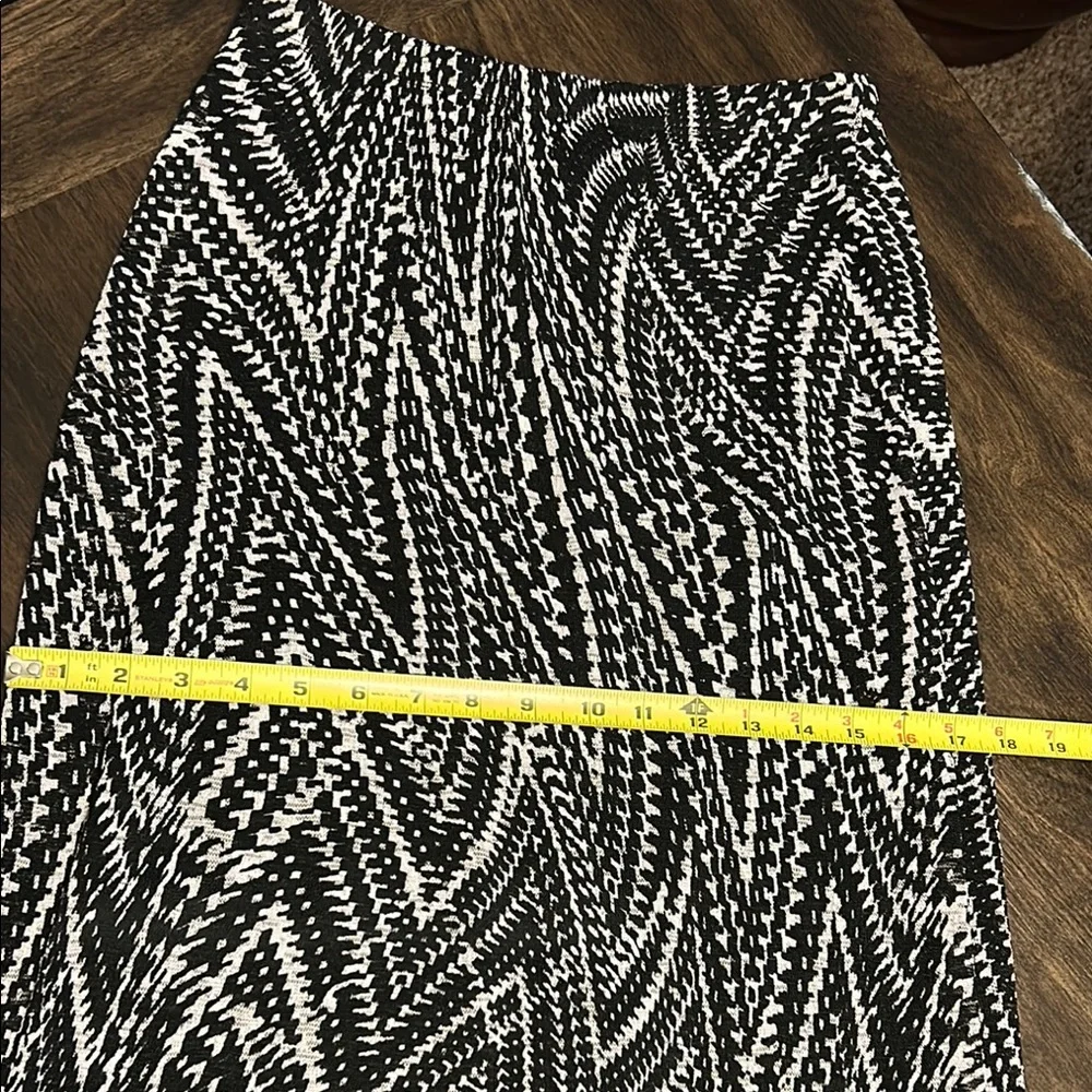 Bobeau Black & White Partially Lined Maxi Skirt - Picture 7 of 10